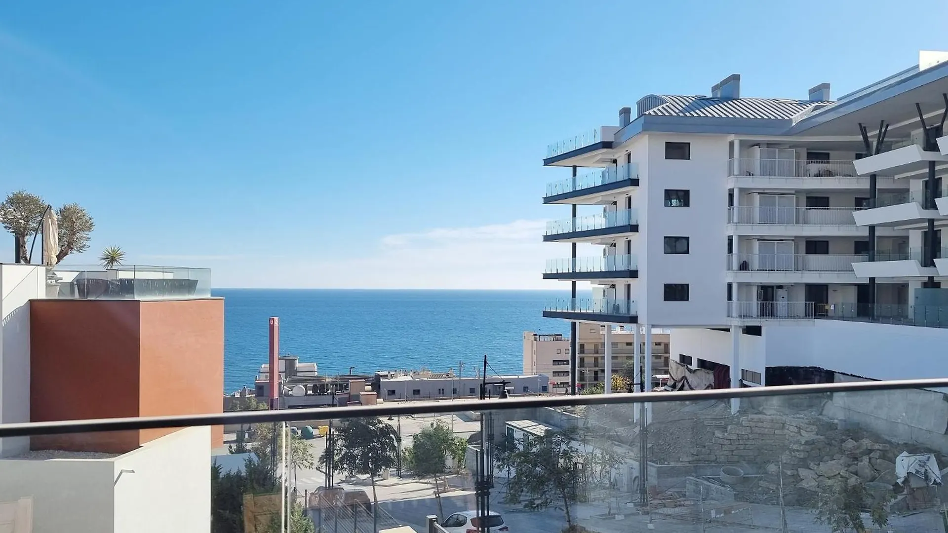 Beautiful Middel Views Apartment With Pool And Gym مالقة 0*,  إسبانيا