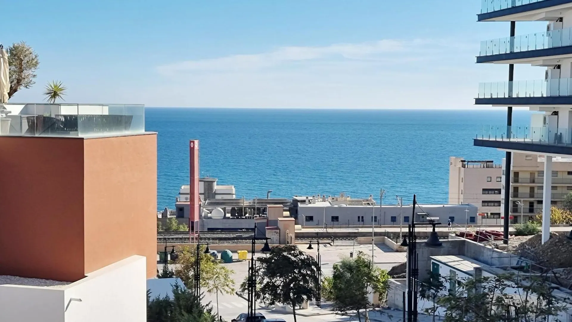 Beautiful Middel Views Apartment With Pool And Gym Málaga