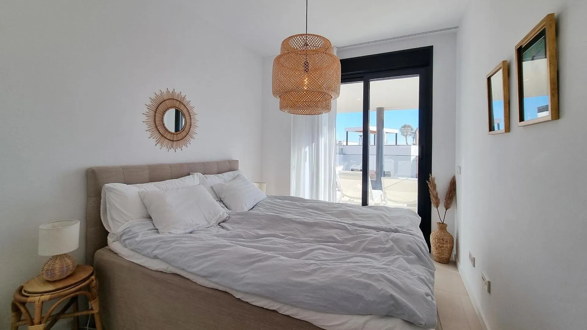 Beautiful Middel Views Apartment With Pool And Gym Málaga